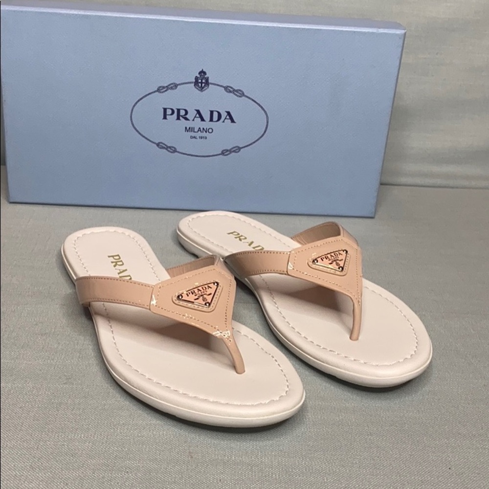 Prada Calzature Donna Patent Flip Flop Sandal Size 37